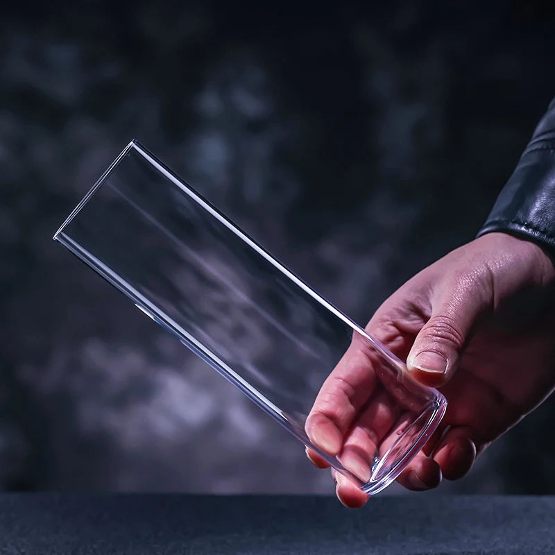 Verre en cristal Brume au Clair de Lune, accessoire raffiné pour cocktails de soirée