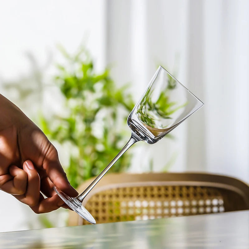 Verre Cristal Rosée de Diamant, reflets perlés et délicats, sublimant chaque création
