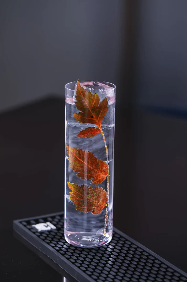 Verre Brume au Clair de Lune en cristal, aux courbes vaporeuses, inspiré par la lumière de la lune