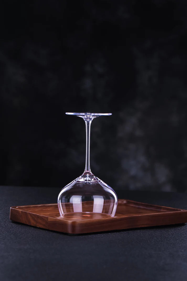Verre Saphir Mirage en cristal, parfait pour sublimer cocktails raffinés et apéritifs