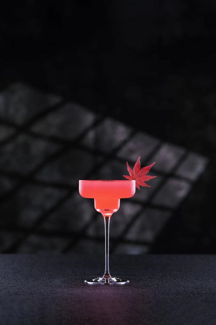 Verre Élégance Givrée, cristal givré élégant, parfait pour cocktails et apéritifs sophistiqués